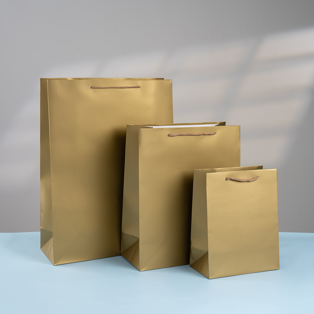 Пакет подарочный, 210гр, Классика, Золото, 32*26*12 см, 1 шт.